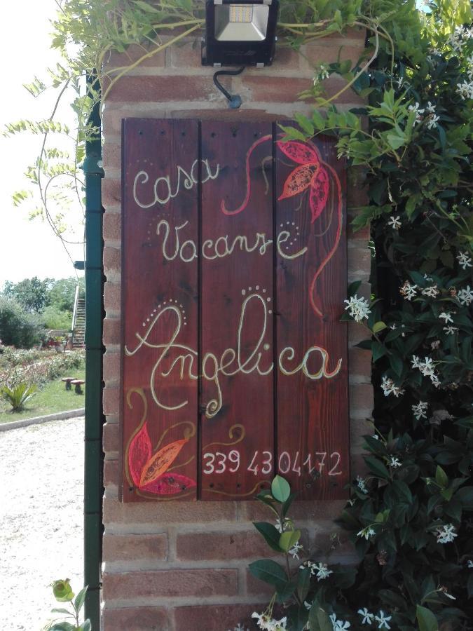 Casa Vacanze Angelica Ostra Vetere المظهر الخارجي الصورة